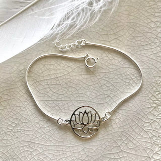 Lotusblomst Armbånd Med Snakekjede